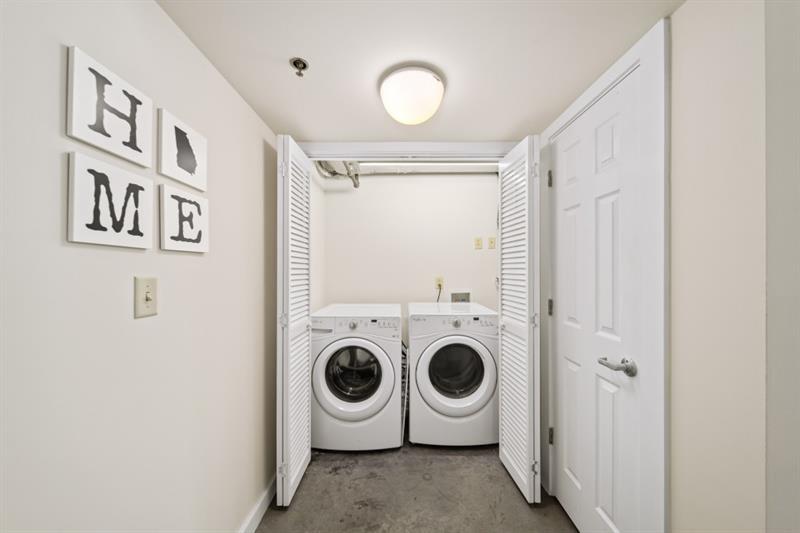 572 Edgewood Avenue SE Unit 303