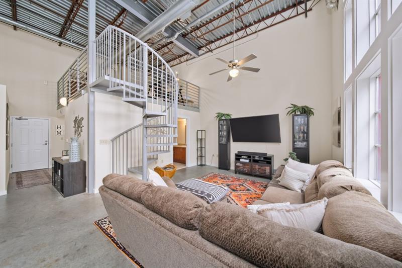 572 Edgewood Avenue SE Unit 303