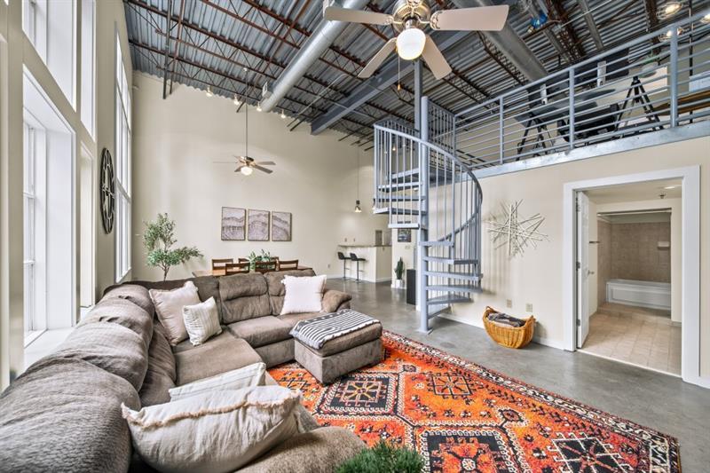 572 Edgewood Avenue SE Unit 303