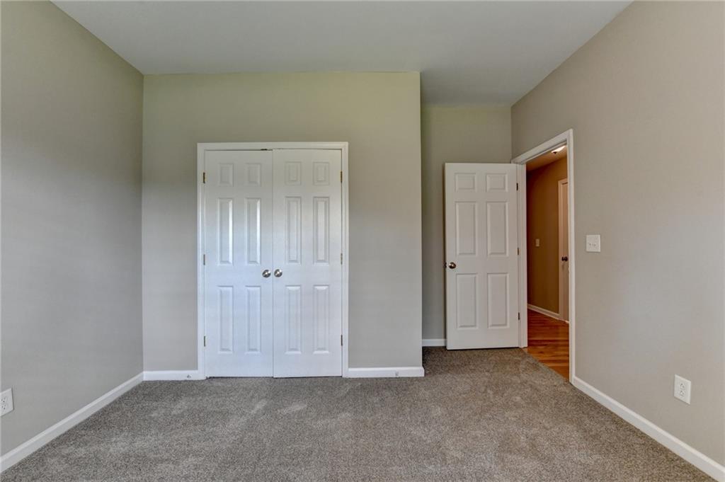 4020 Edgecomb Drive