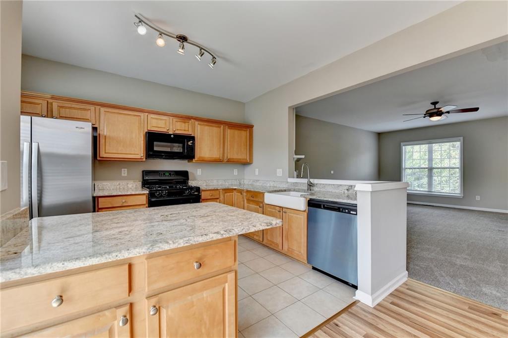 4020 Edgecomb Drive