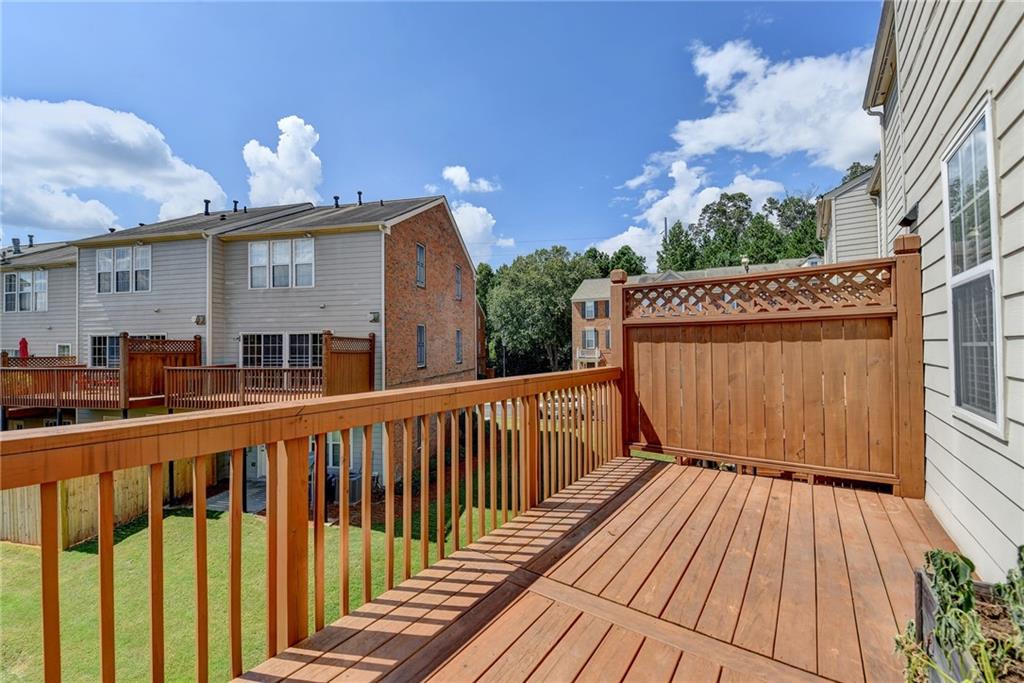 4020 Edgecomb Drive