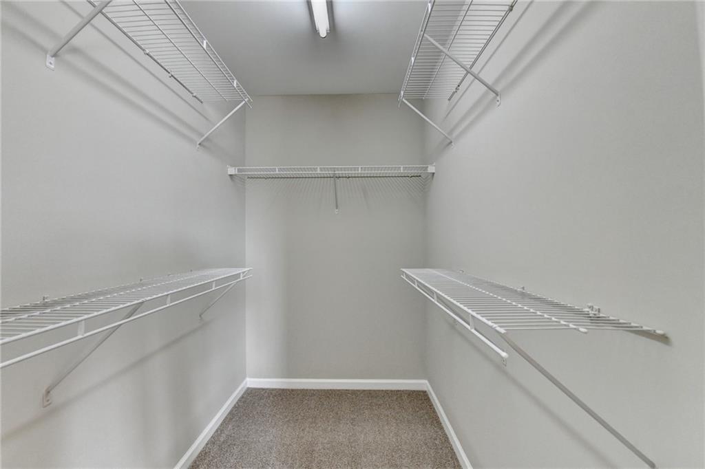 4020 Edgecomb Drive