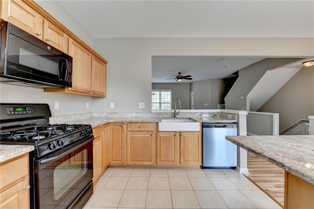 4020 Edgecomb Drive