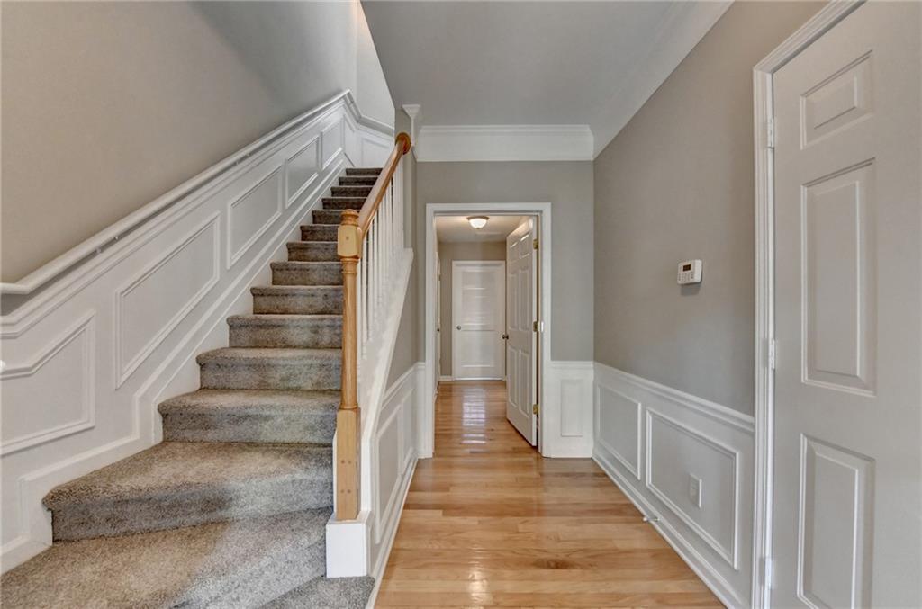 4020 Edgecomb Drive
