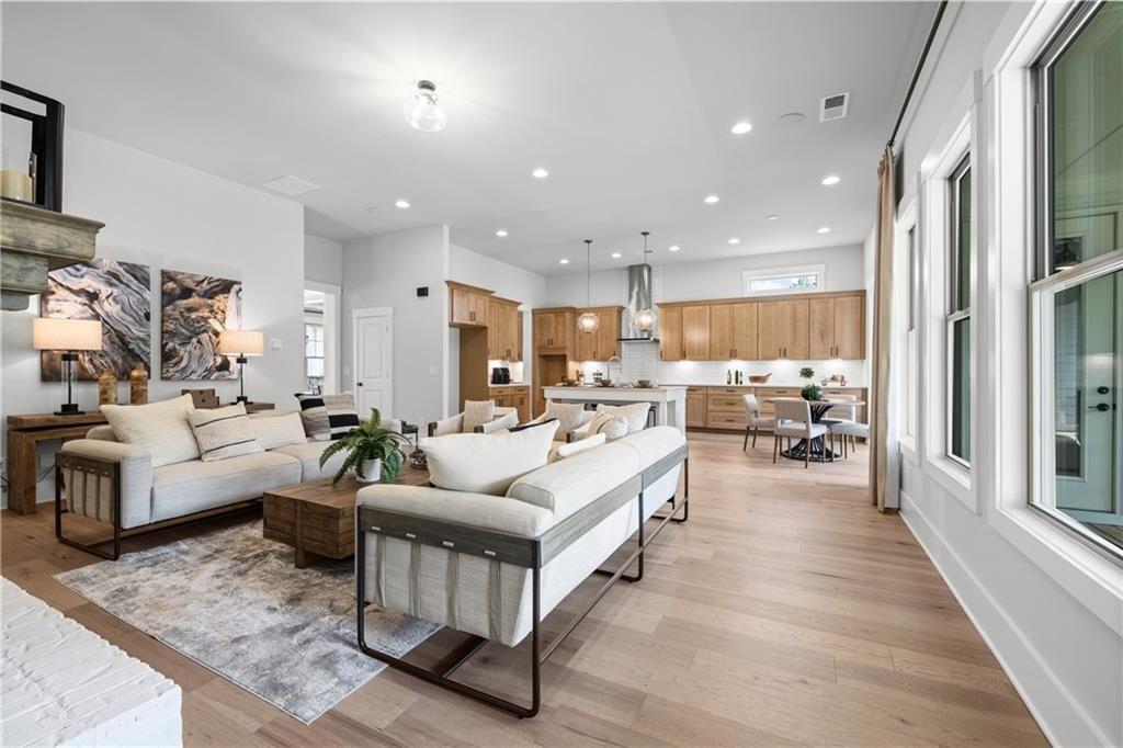 313 Brooke View Trail