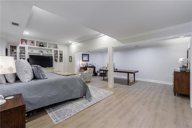1021 Wetherby Way