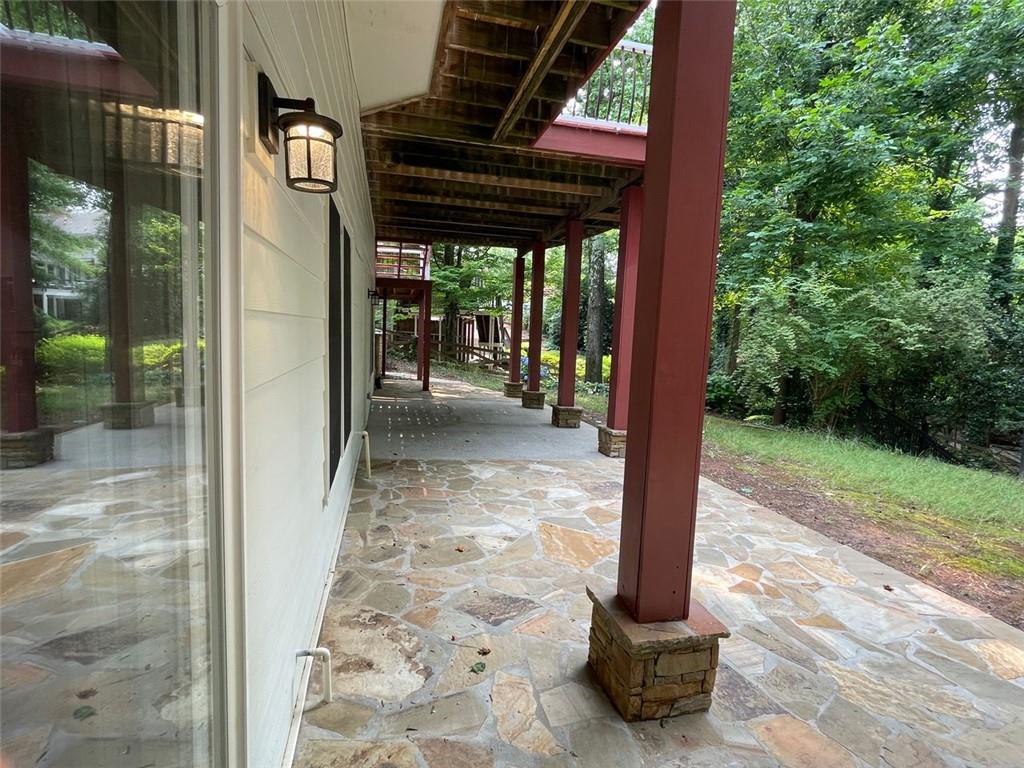 710 DEVON HILL Court