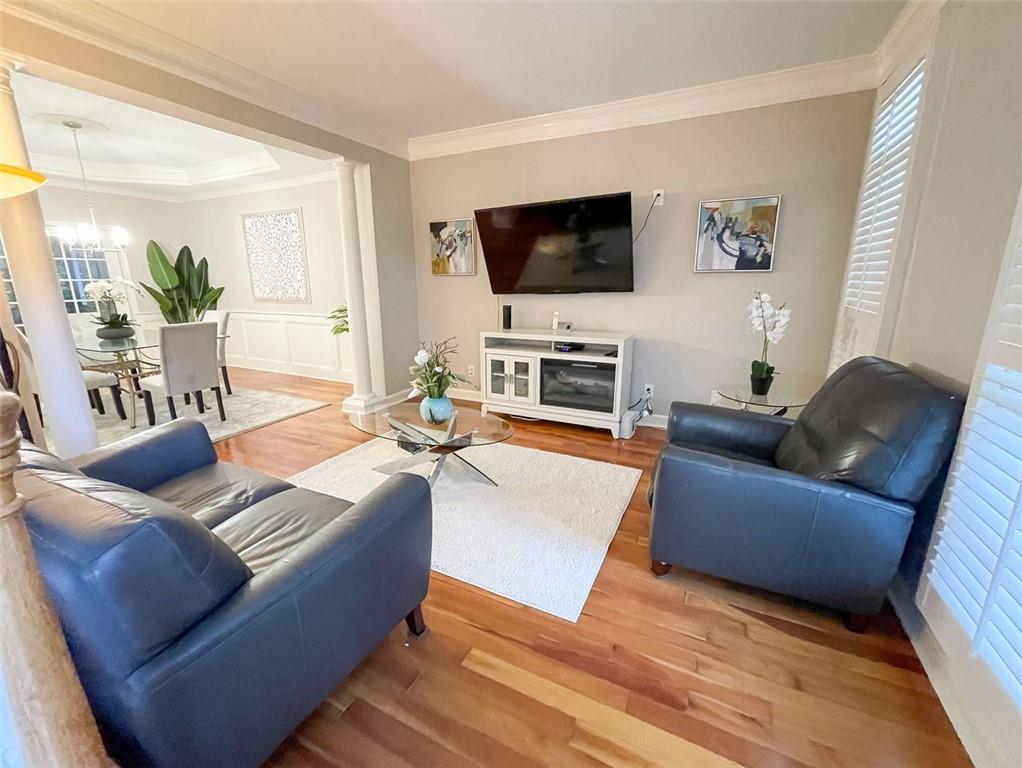 710 DEVON HILL Court
