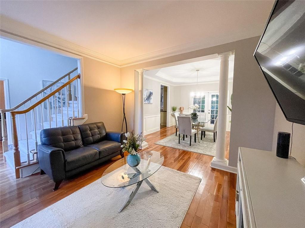 710 DEVON HILL Court