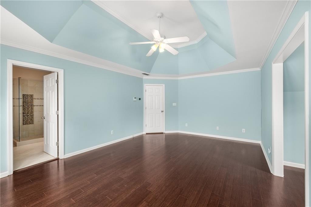 6215 Song Breeze Trace