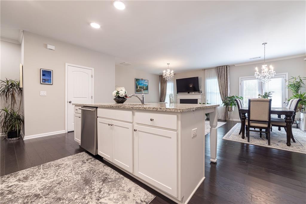 1417 Lanier Vista Drive