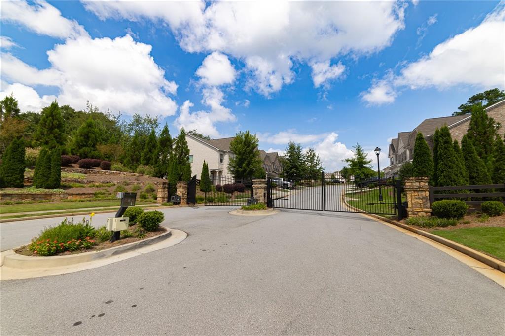 1417 Lanier Vista Drive