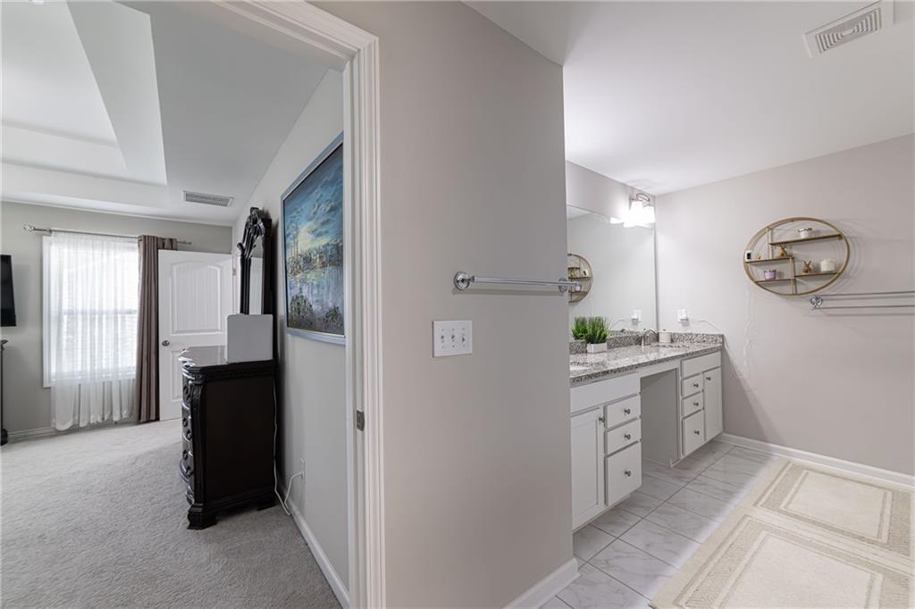 1417 Lanier Vista Drive