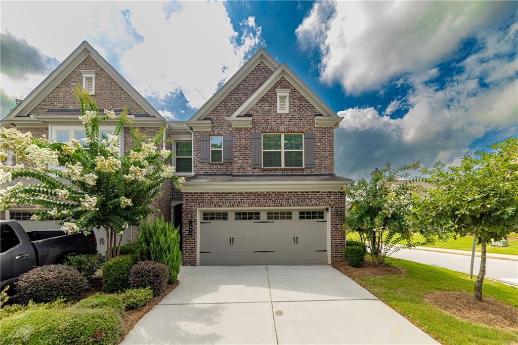 1417 Lanier Vista Drive