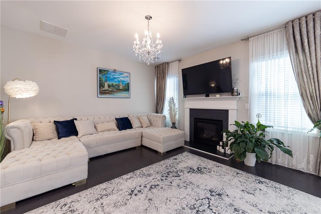 1417 Lanier Vista Drive