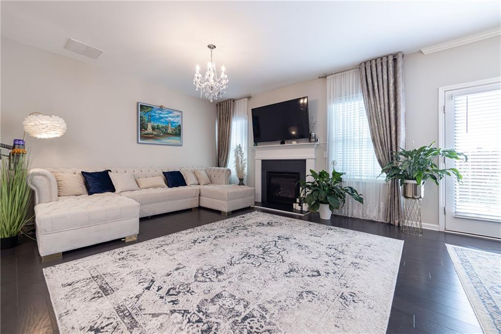 1417 Lanier Vista Drive