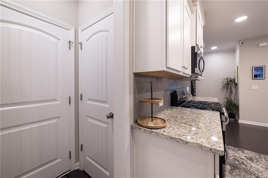 1417 Lanier Vista Drive