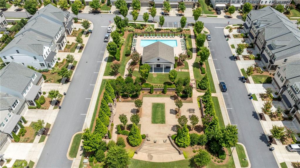 1074 Heyward Way