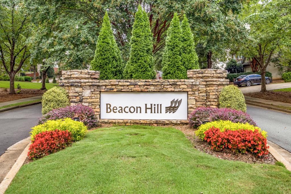 1205 Beacon Hill Crossing