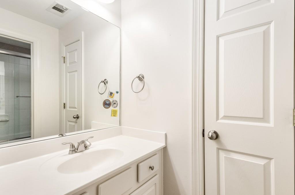 1205 Beacon Hill Crossing