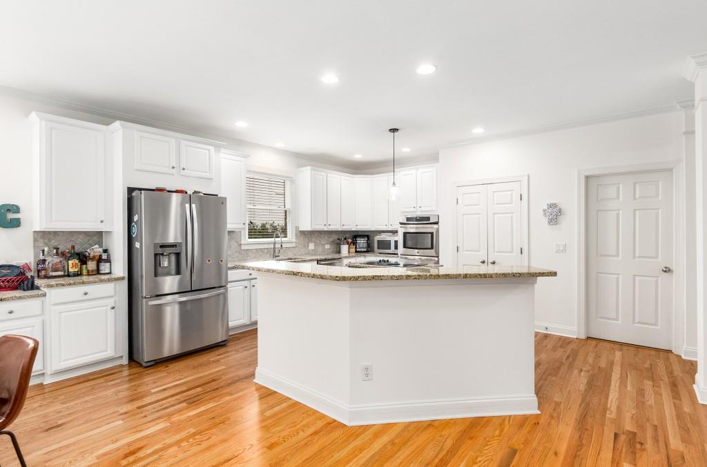 1205 Beacon Hill Crossing