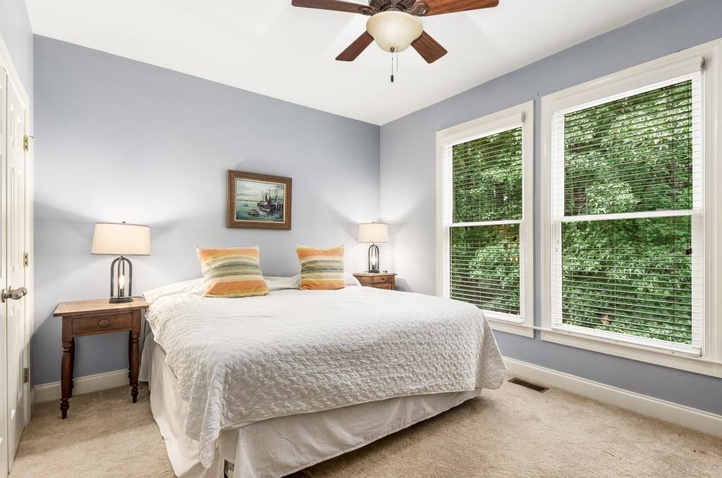 1205 Beacon Hill Crossing