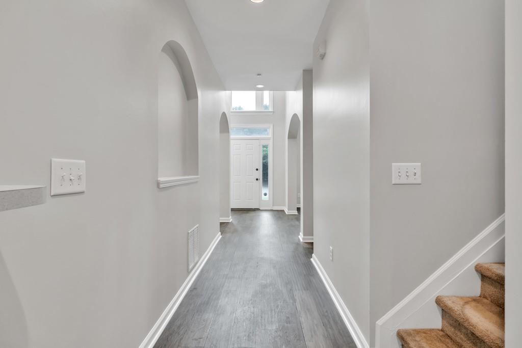 6625 Eagle Point