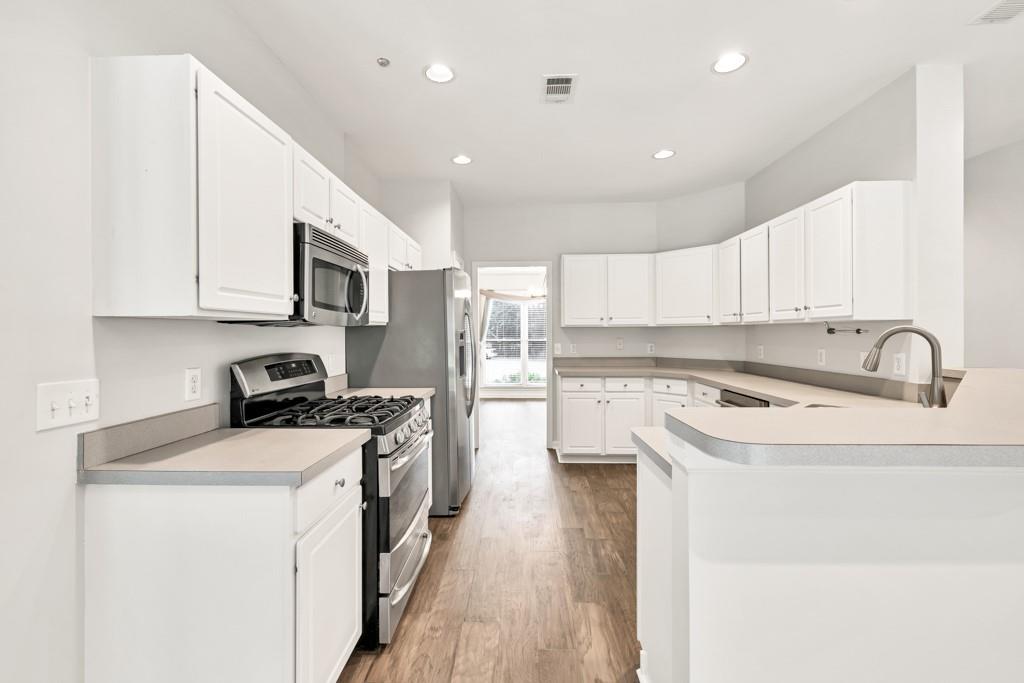 6625 Eagle Point