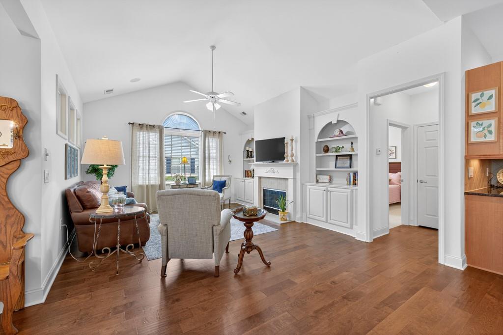 1330 Oak Meadows Lane Unit 1804