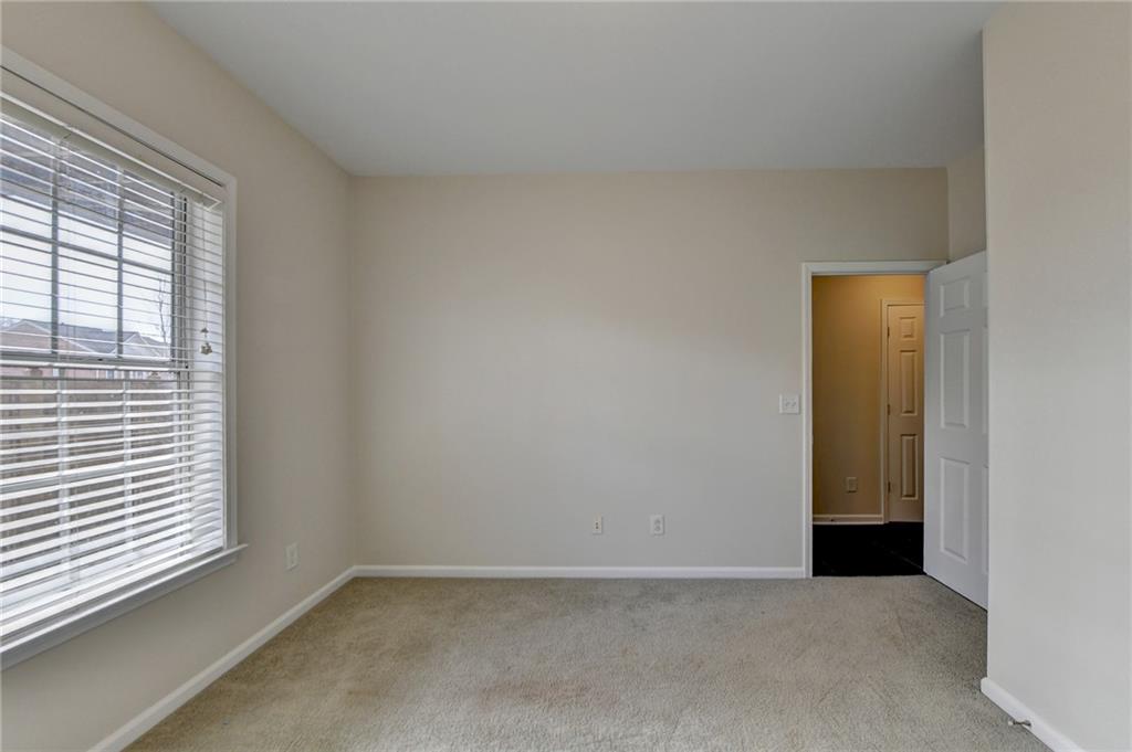 4006 Edgecomb Drive