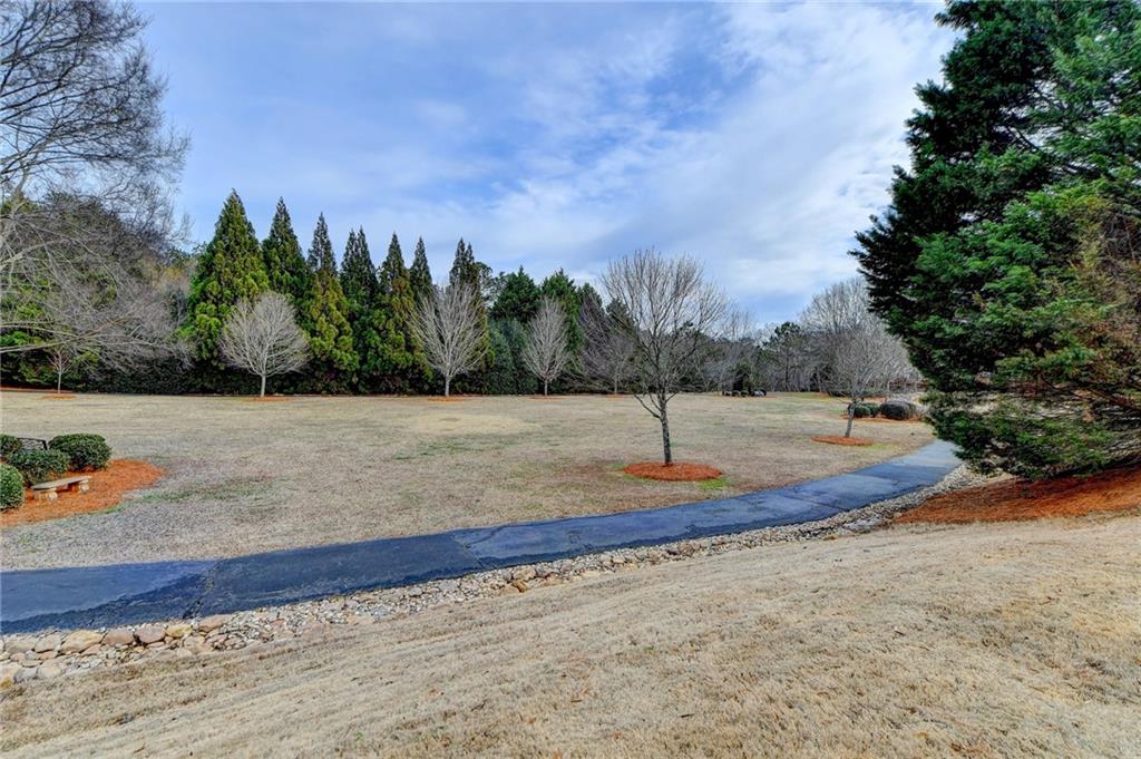 4006 Edgecomb Drive