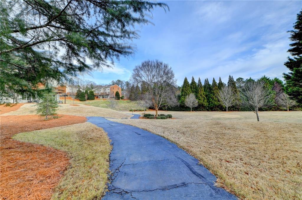 4006 Edgecomb Drive