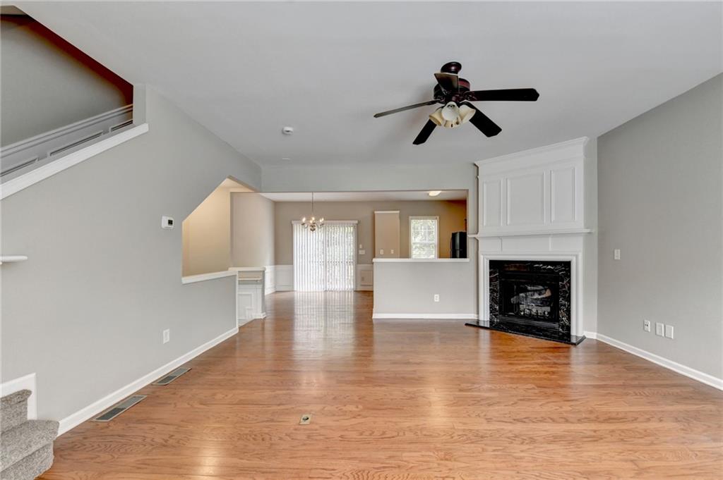4021 Edgecomb Drive