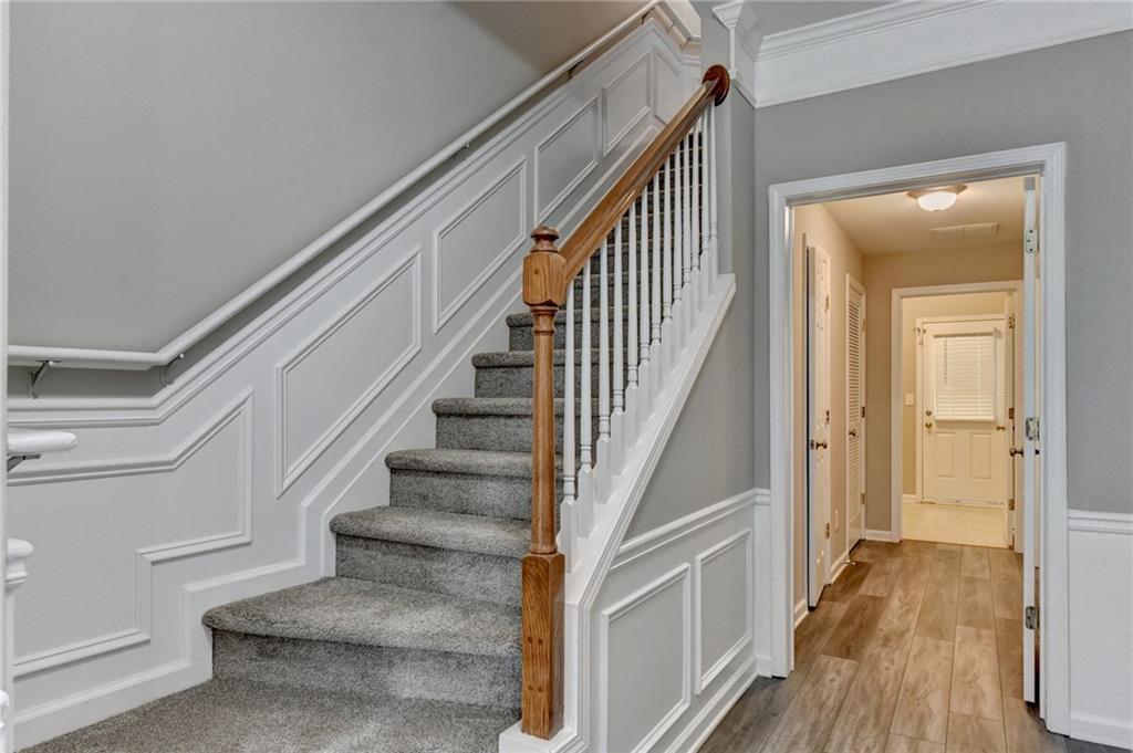 4021 Edgecomb Drive