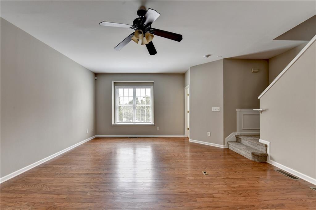 4021 Edgecomb Drive