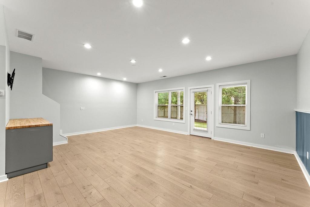 1388 La France Street NE Unit 8