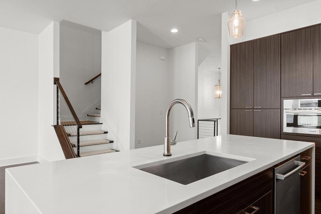 1388 La France Street NE Unit 8