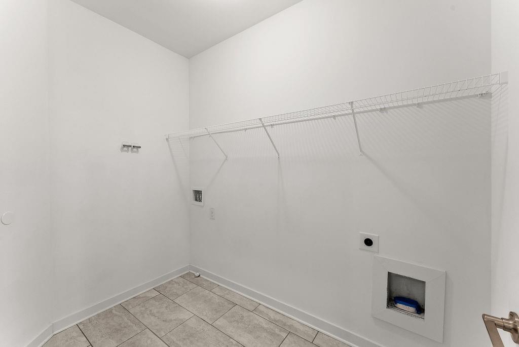 1388 La France Street NE Unit 8