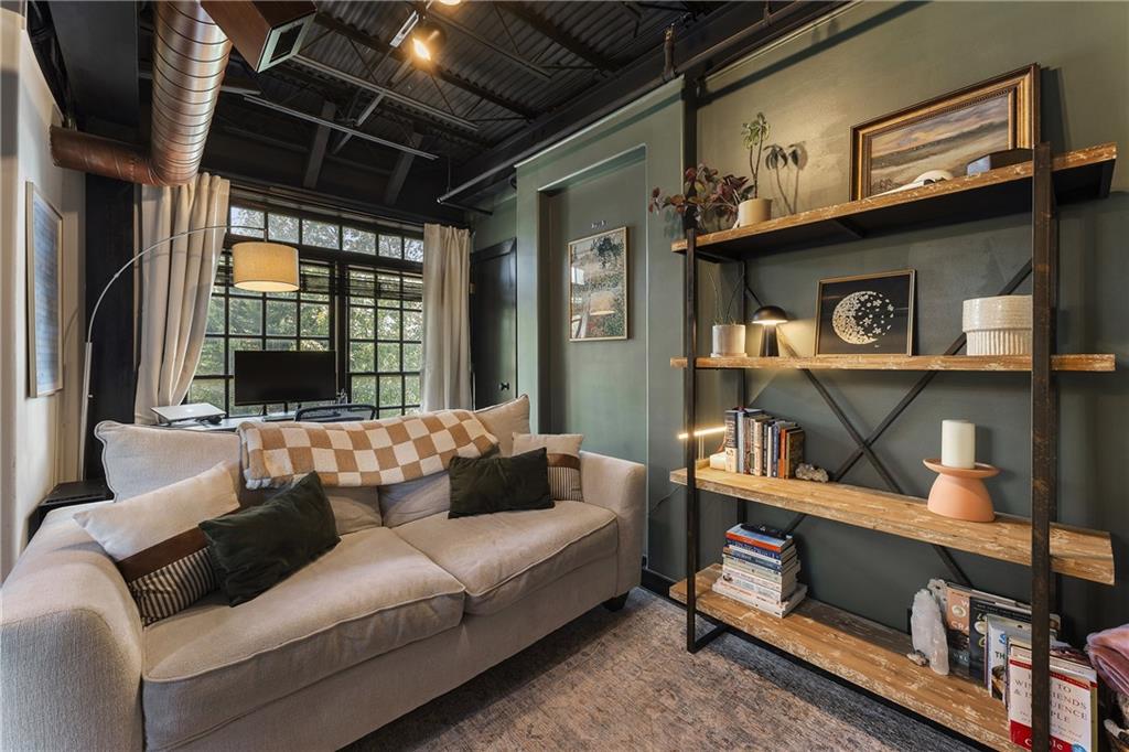 5434 Peachtree Road Unit 106