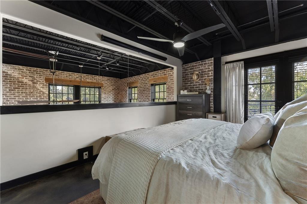 5434 Peachtree Road Unit 106