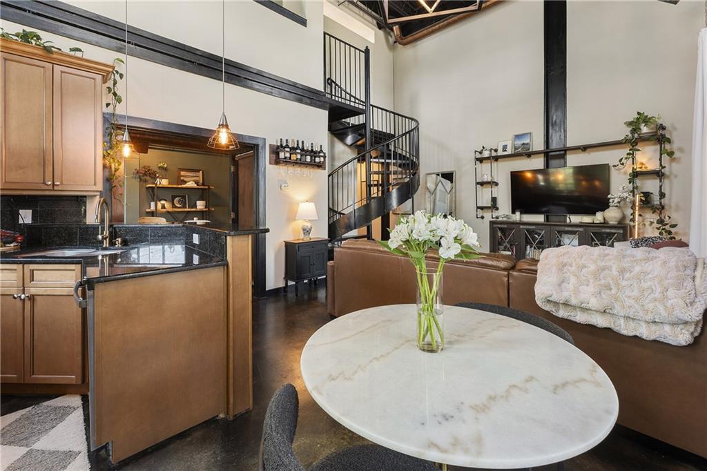 5434 Peachtree Road Unit 106