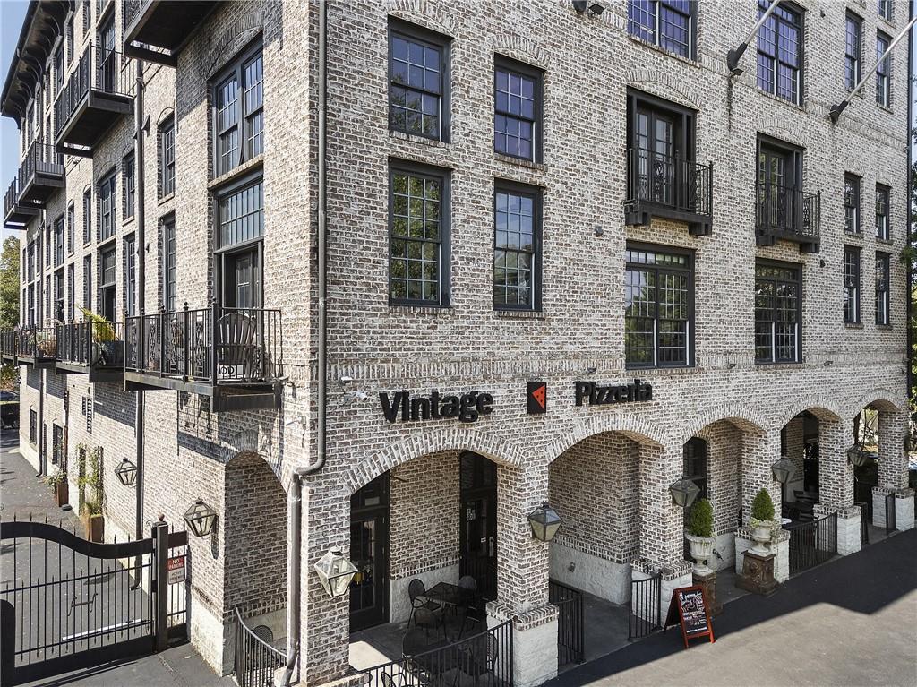 5434 Peachtree Road Unit 106