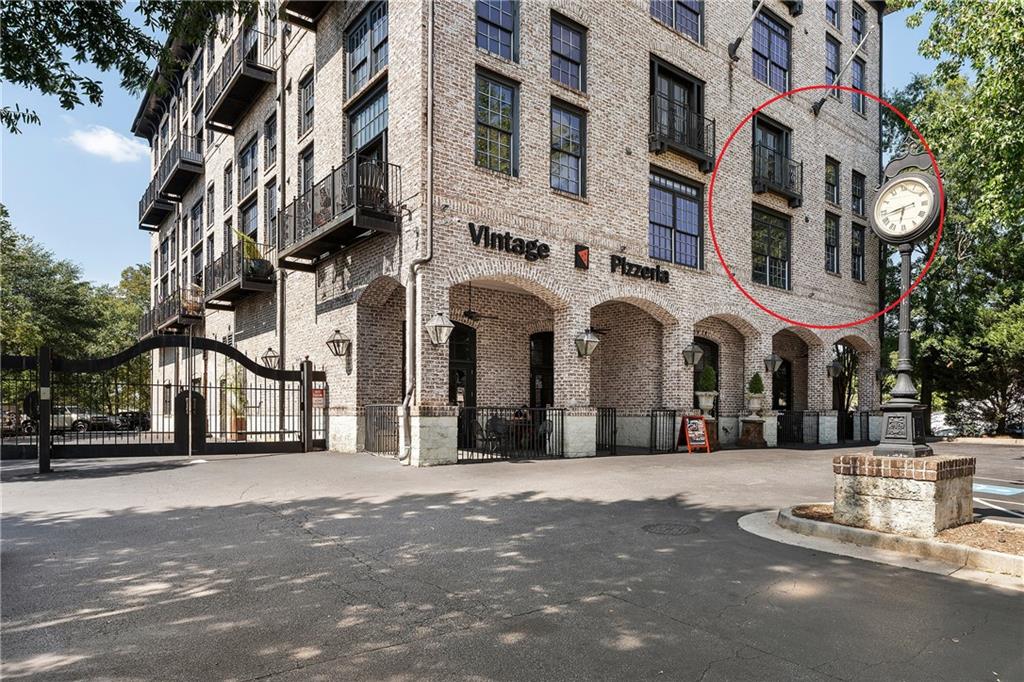 5434 Peachtree Road Unit 106