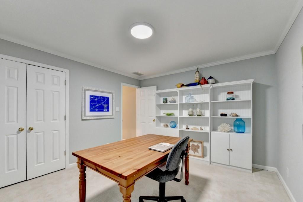 5490 Overbend Trail