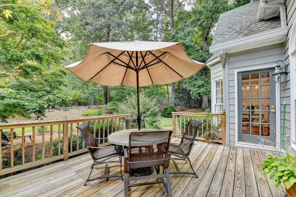 5490 Overbend Trail