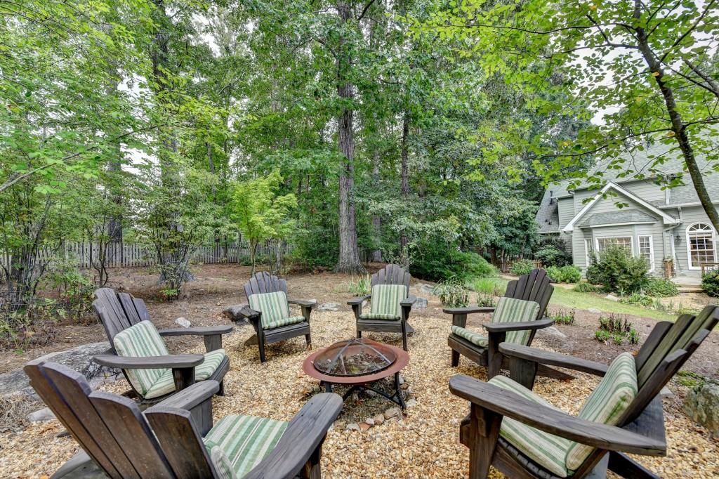 5490 Overbend Trail