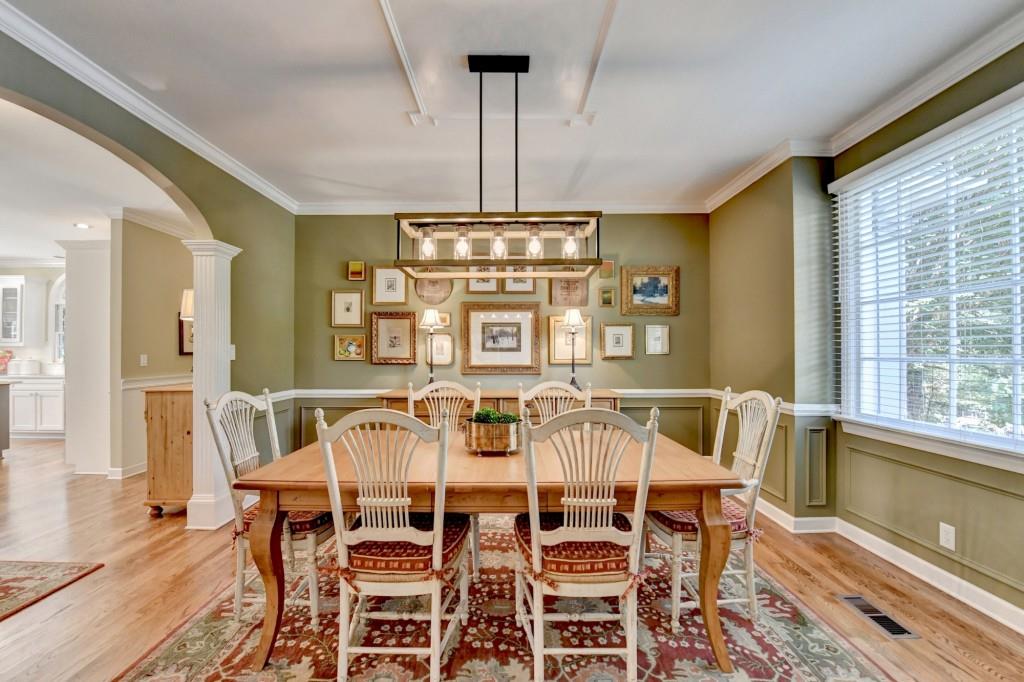 5490 Overbend Trail