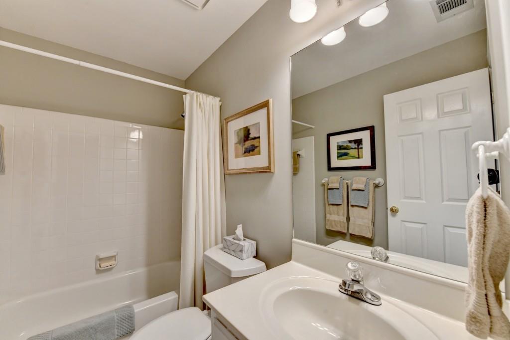 5490 Overbend Trail
