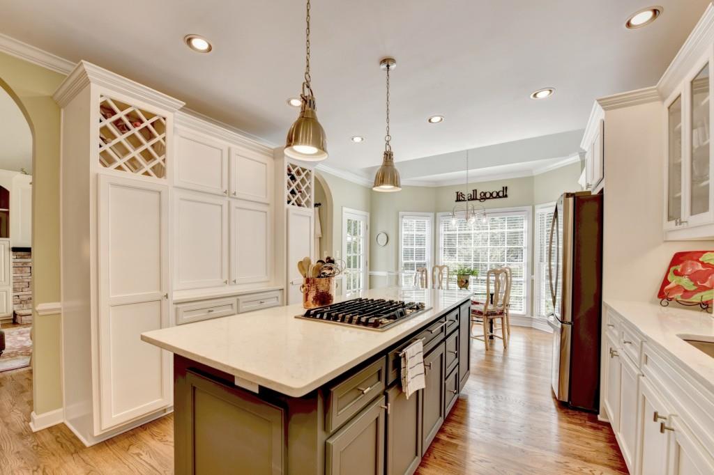 5490 Overbend Trail